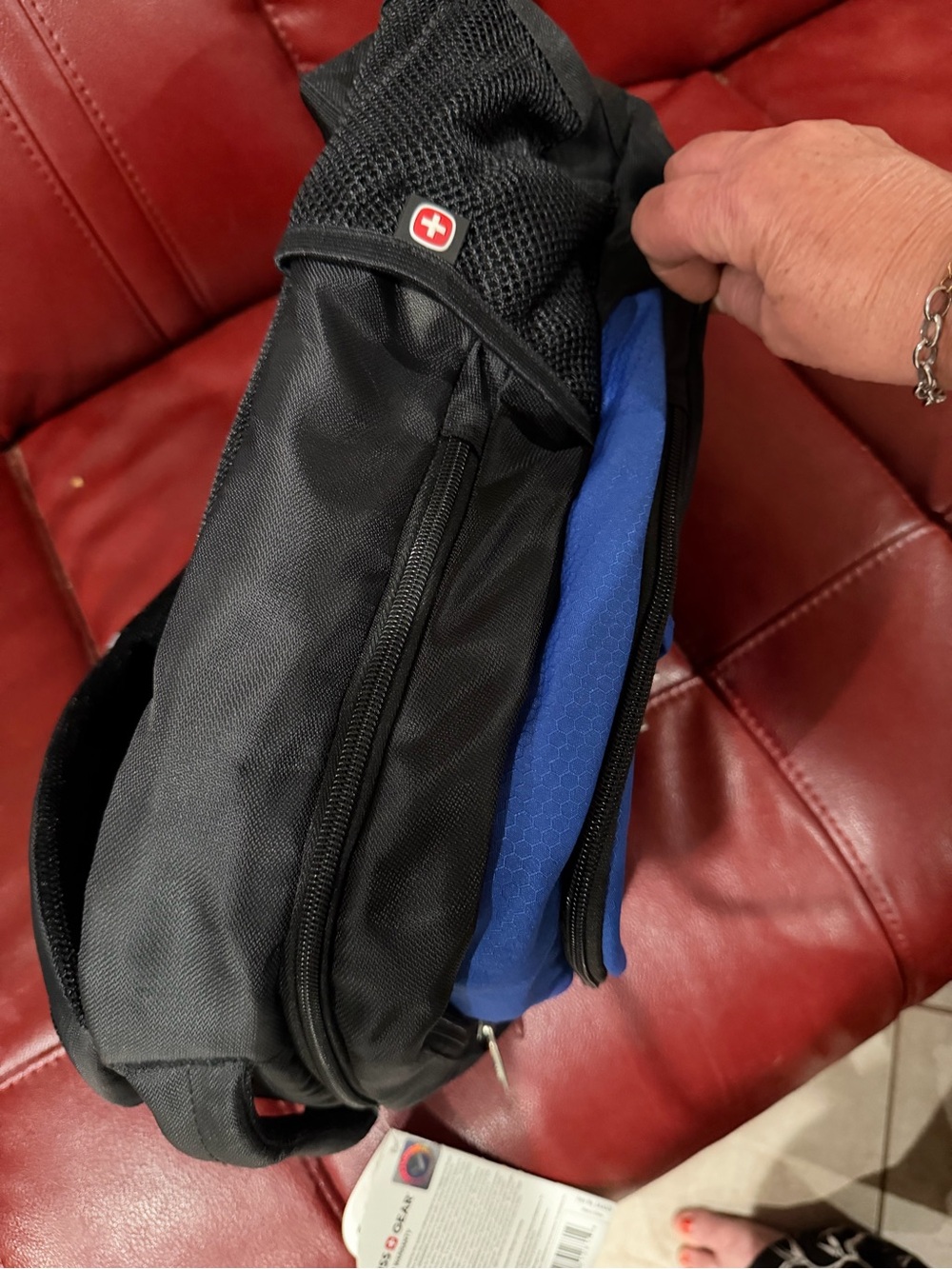 SwissGear Blue and Black Campus Backpack - Picture 14 of 16